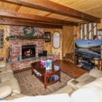 California Mountain Rentals Pilots Chalet 52